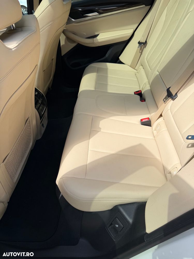 BMW X3 xDrive30i Aut. xLine - 11