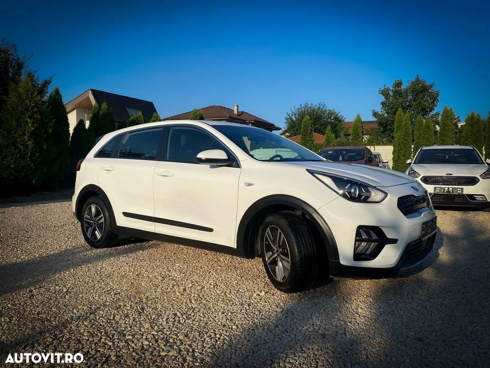 Kia Niro 1.6 GDI HEV 2WD OPF Aut. Vision - 2
