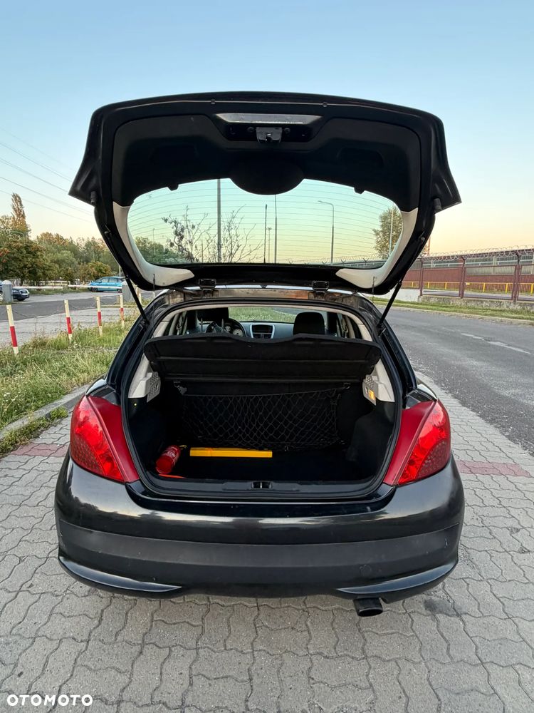 Peugeot 207 1.6 HDi 16V Sporty - 4