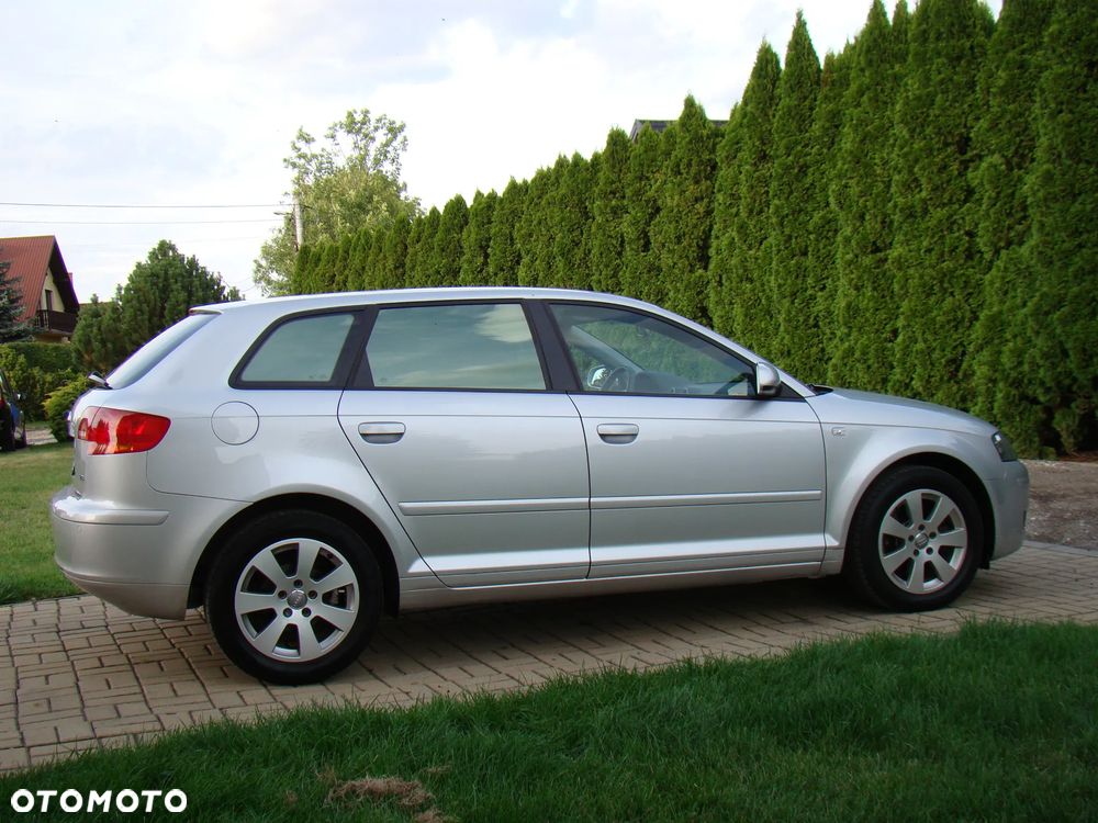 Audi A3 Sportback 1.6 Attraction - 5