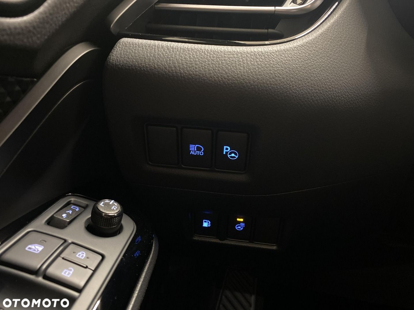 Toyota C-HR 1.8 Hybrid GPF GR Sport - 19