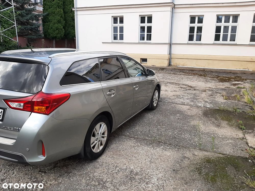 Toyota Auris - 4