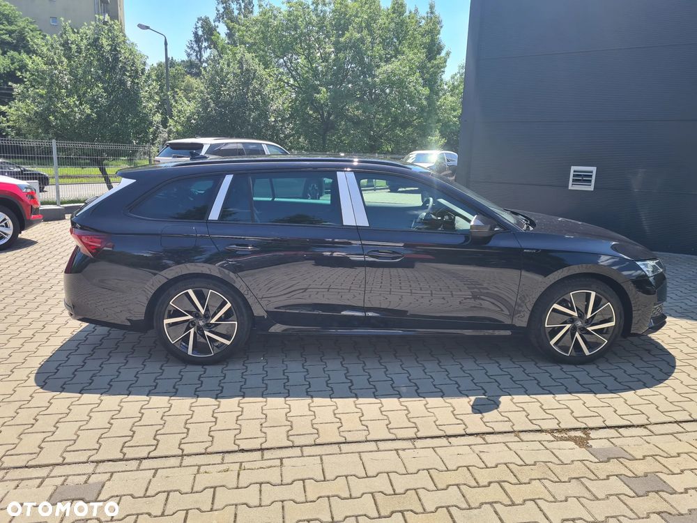 Skoda Octavia 1.5 TSI e-Tec Sportline DSG - 5