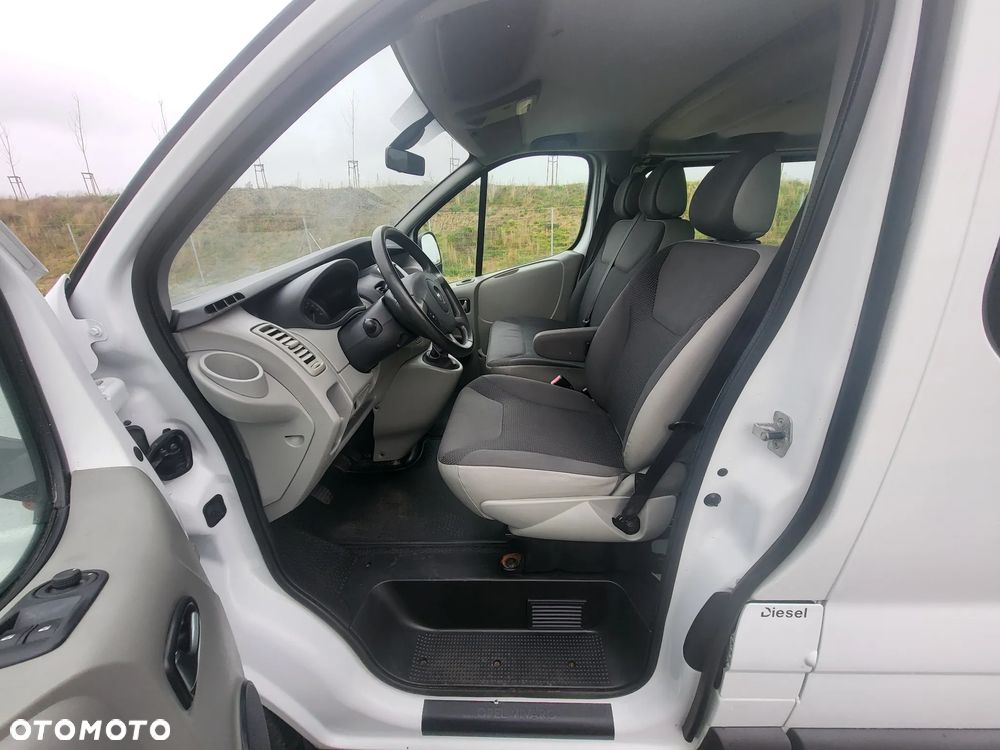 Opel Vivaro L2H1 2.9t Edition - 20