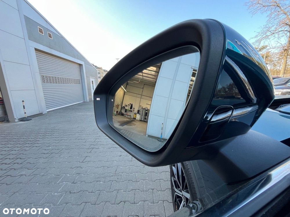 Volkswagen Tiguan - 14