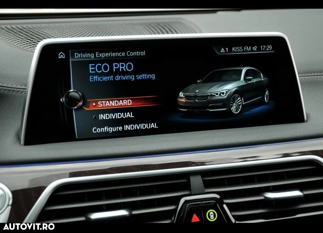 BMW Seria 7 730d xDrive - 14