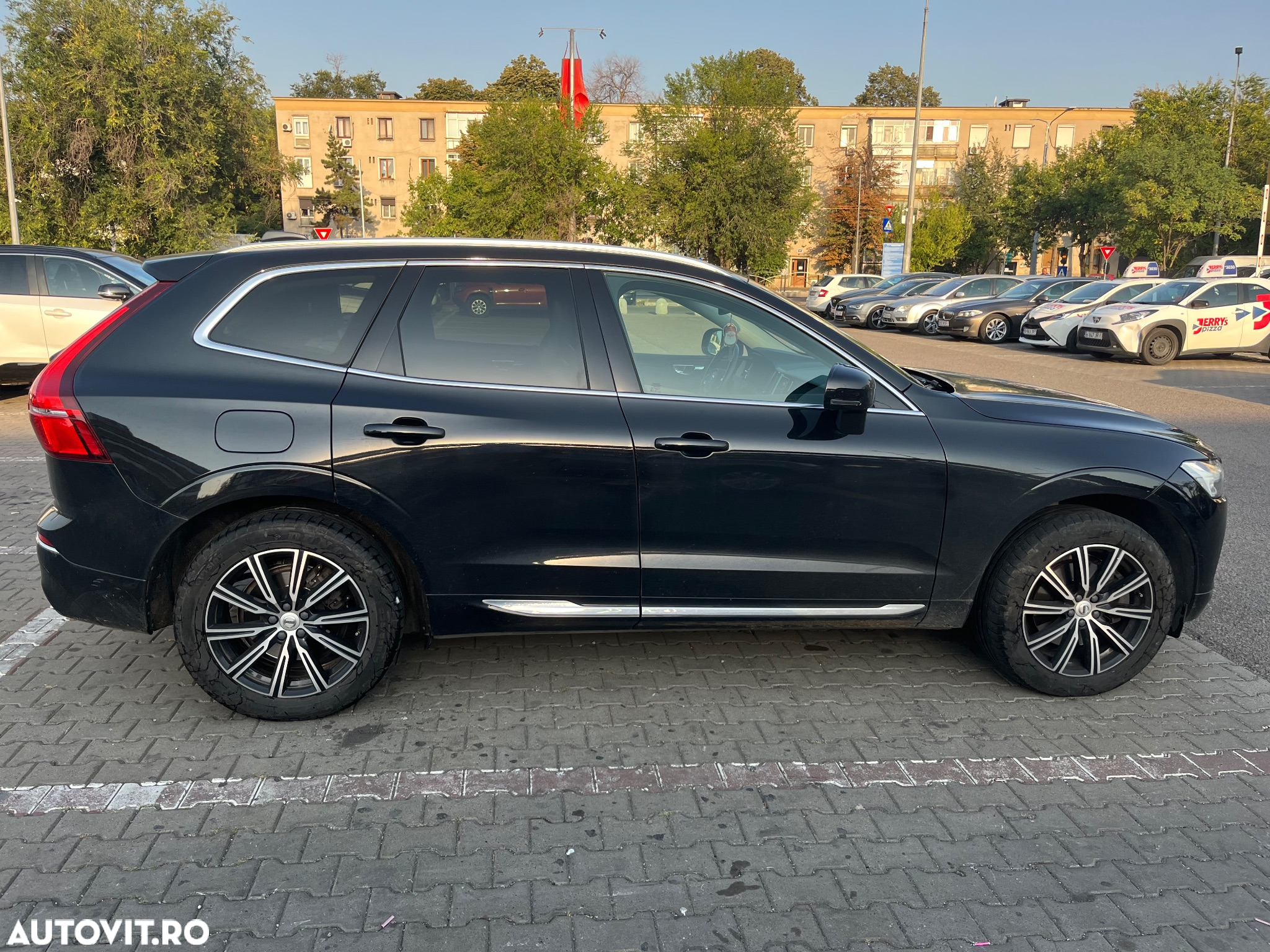 Volvo XC 60 B4 MHEV AWD Inscription - 3