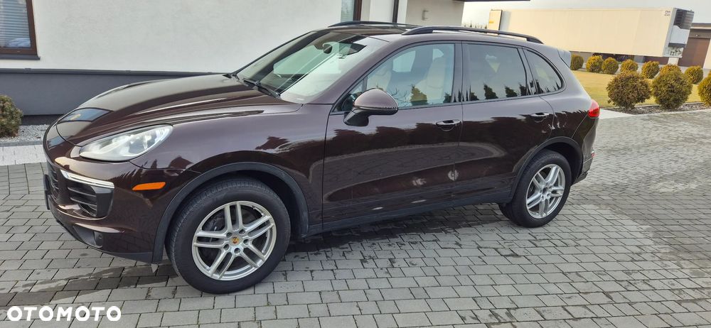 Porsche Cayenne Standard - 4