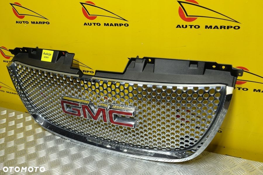 GMC YUKON 2007-2014 GRILL ATRAPA PRZÓD CHROM USA - 5