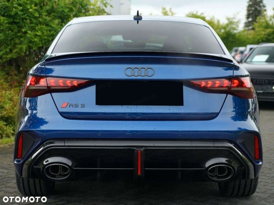 Audi RS3 Limousine TFSI Quattro S tronic - 3