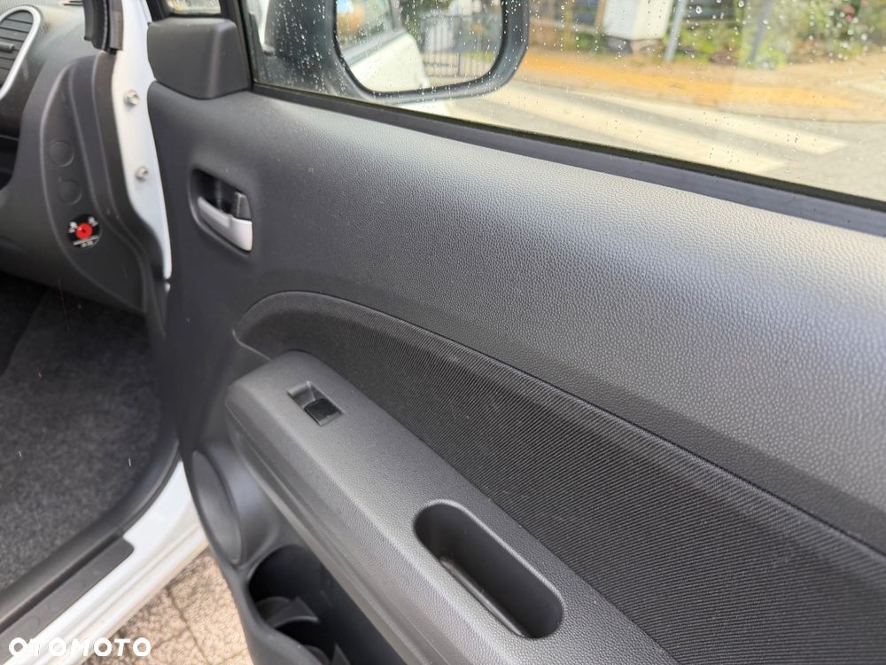 Suzuki Splash 1.2 GLX / Comfort - 39