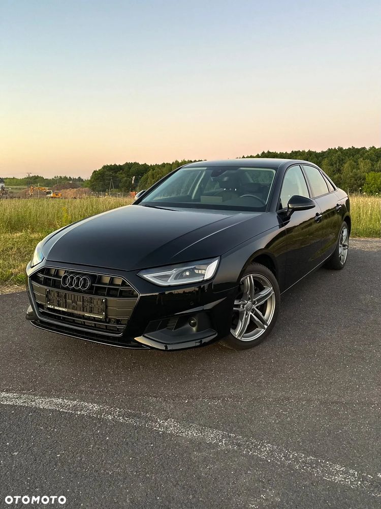 Audi A4 Limousine