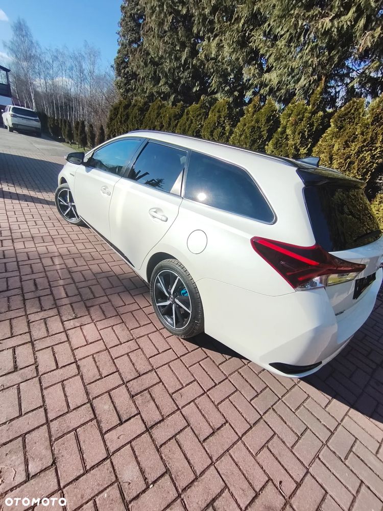 Toyota Auris 1.8 VVT-i Automatik Cool - 3