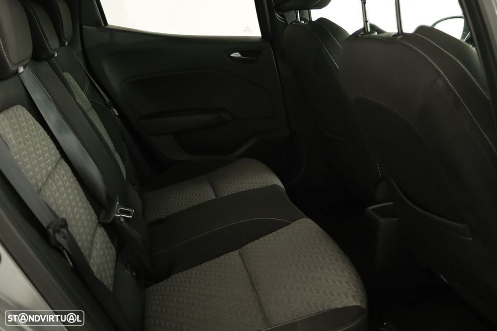 Renault Clio 1.0 TCe Evolution - 23