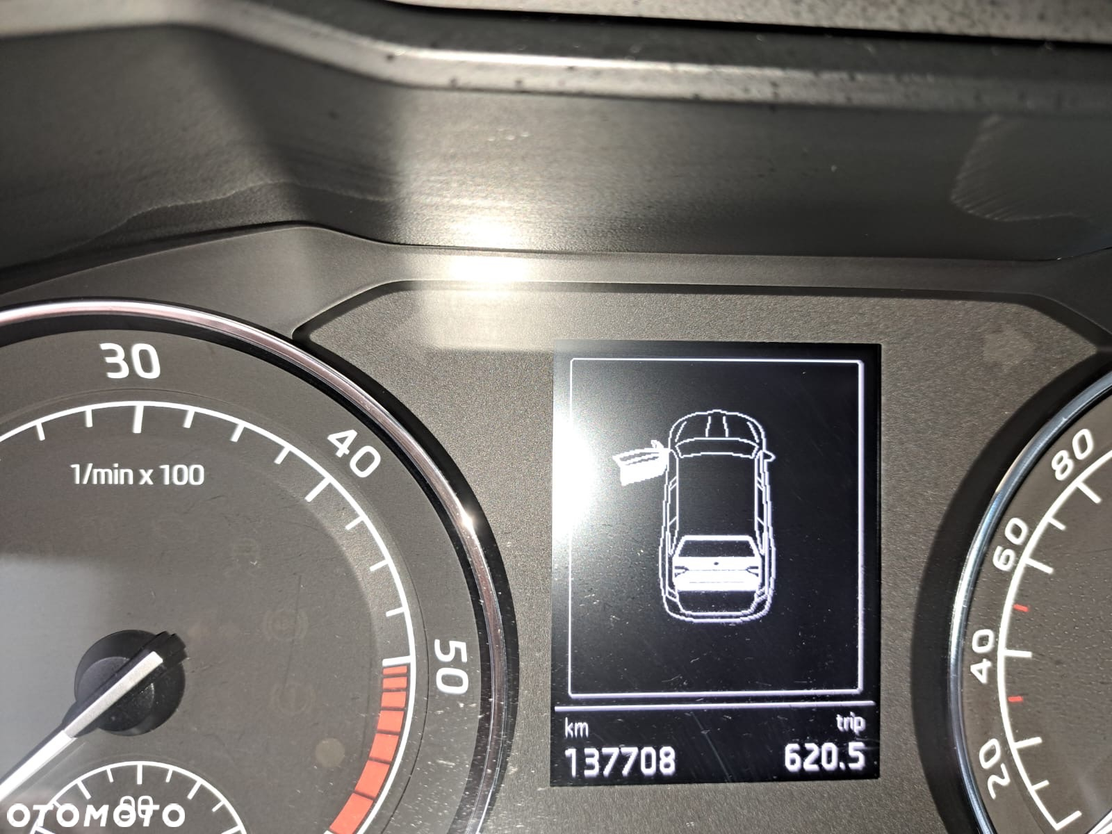 Skoda Superb 2.0 TDI Ambition - 4