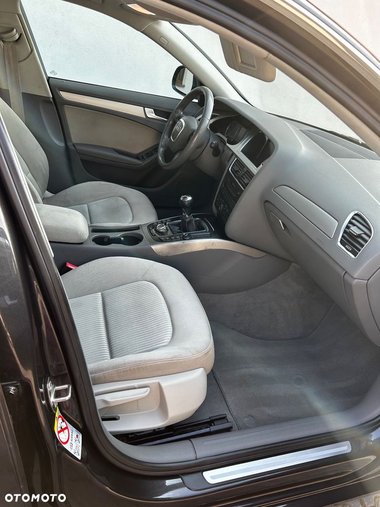 Audi A4 Avant 2.0 TDI - 5