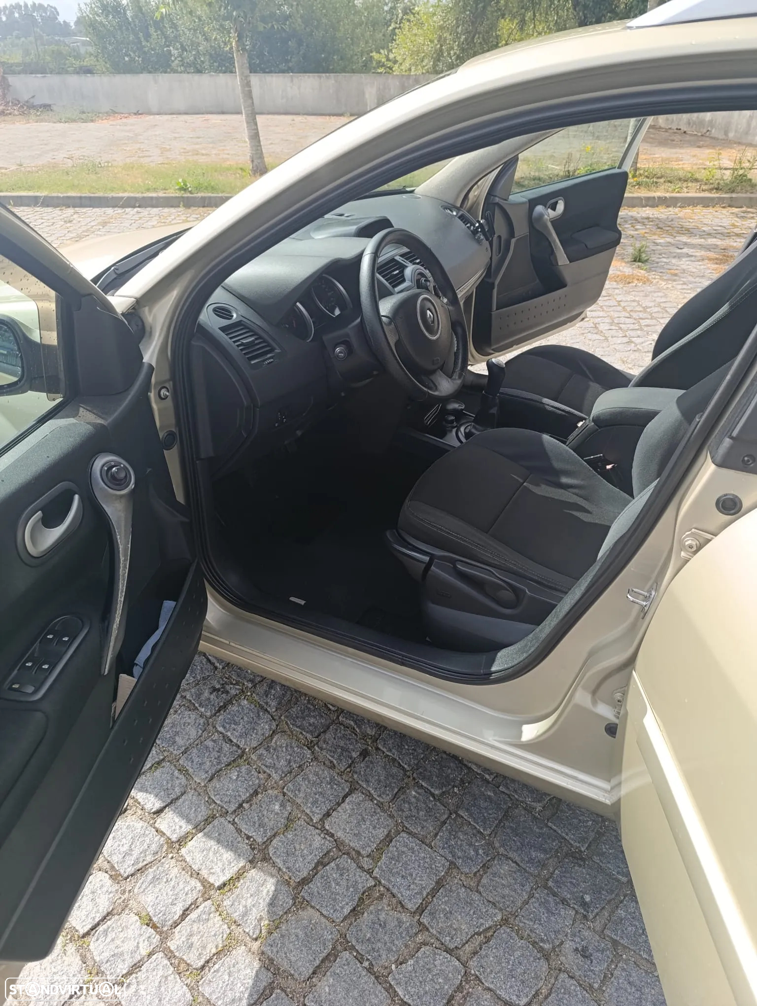 Renault Mégane 1.5 dCi Dynamique - 11