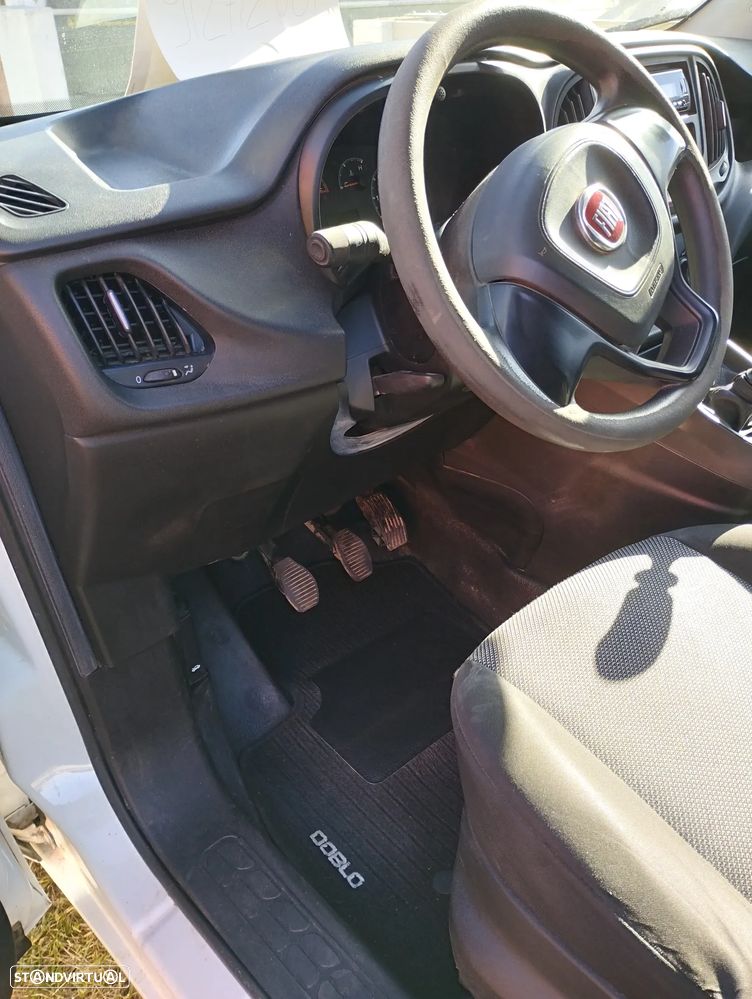 Fiat Doblo XL 120cv - 4
