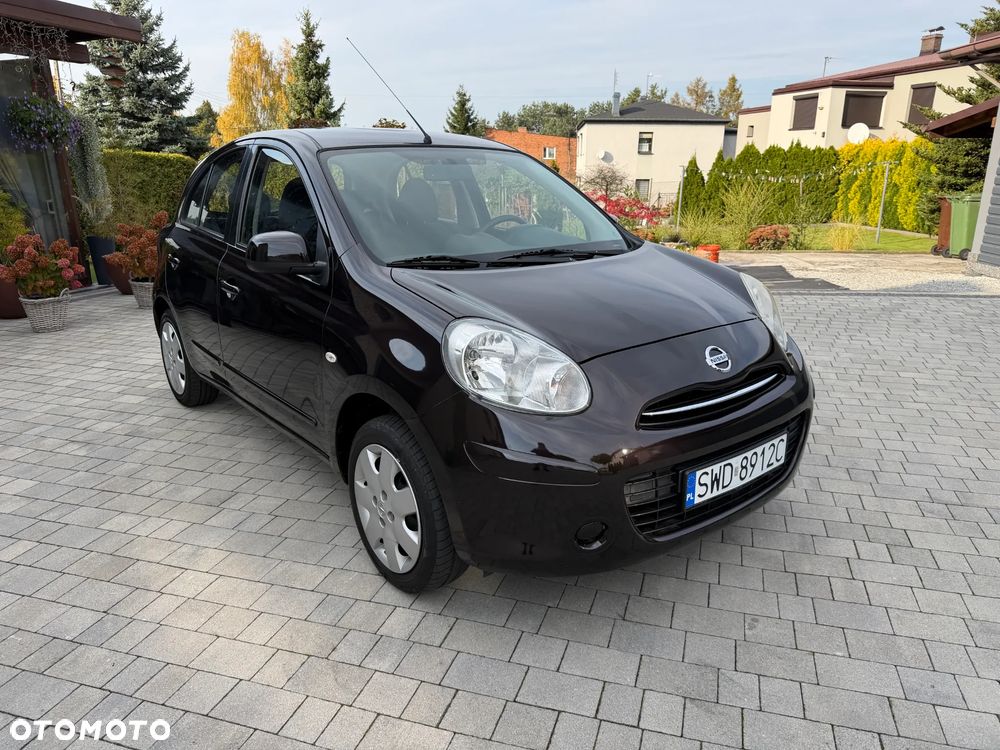 Nissan Micra 2011 photo 2