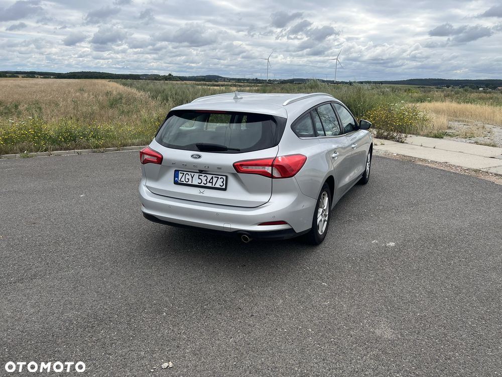 Ford Focus - 4