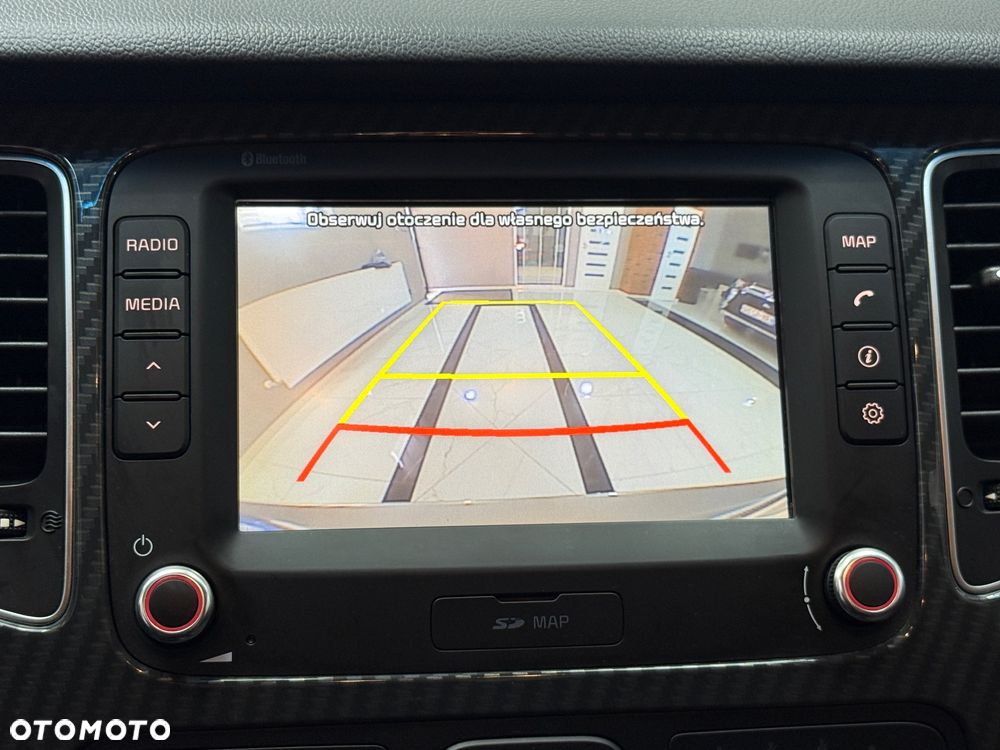 Kia Carens 1.6 GDI Dream-Team Edition - 29