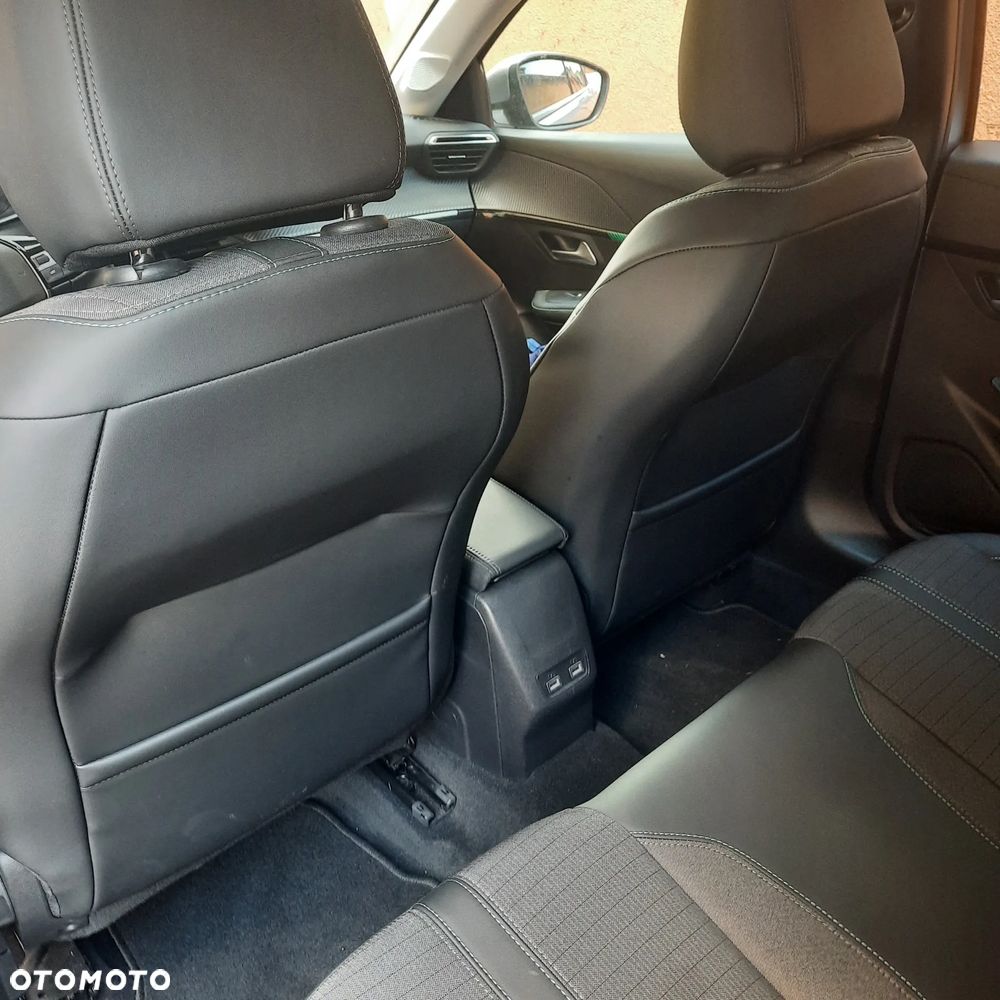 Peugeot 208 1.2 PureTech Allure Pack S&S EAT8 - 16