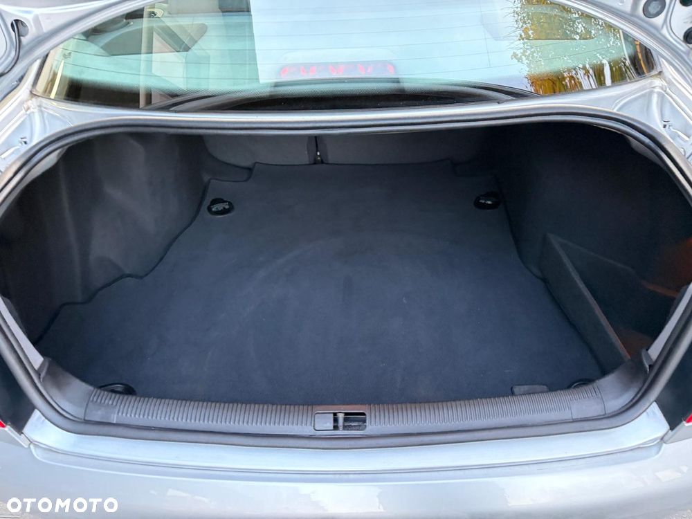 Audi A4 Limousine 1.6 - 10