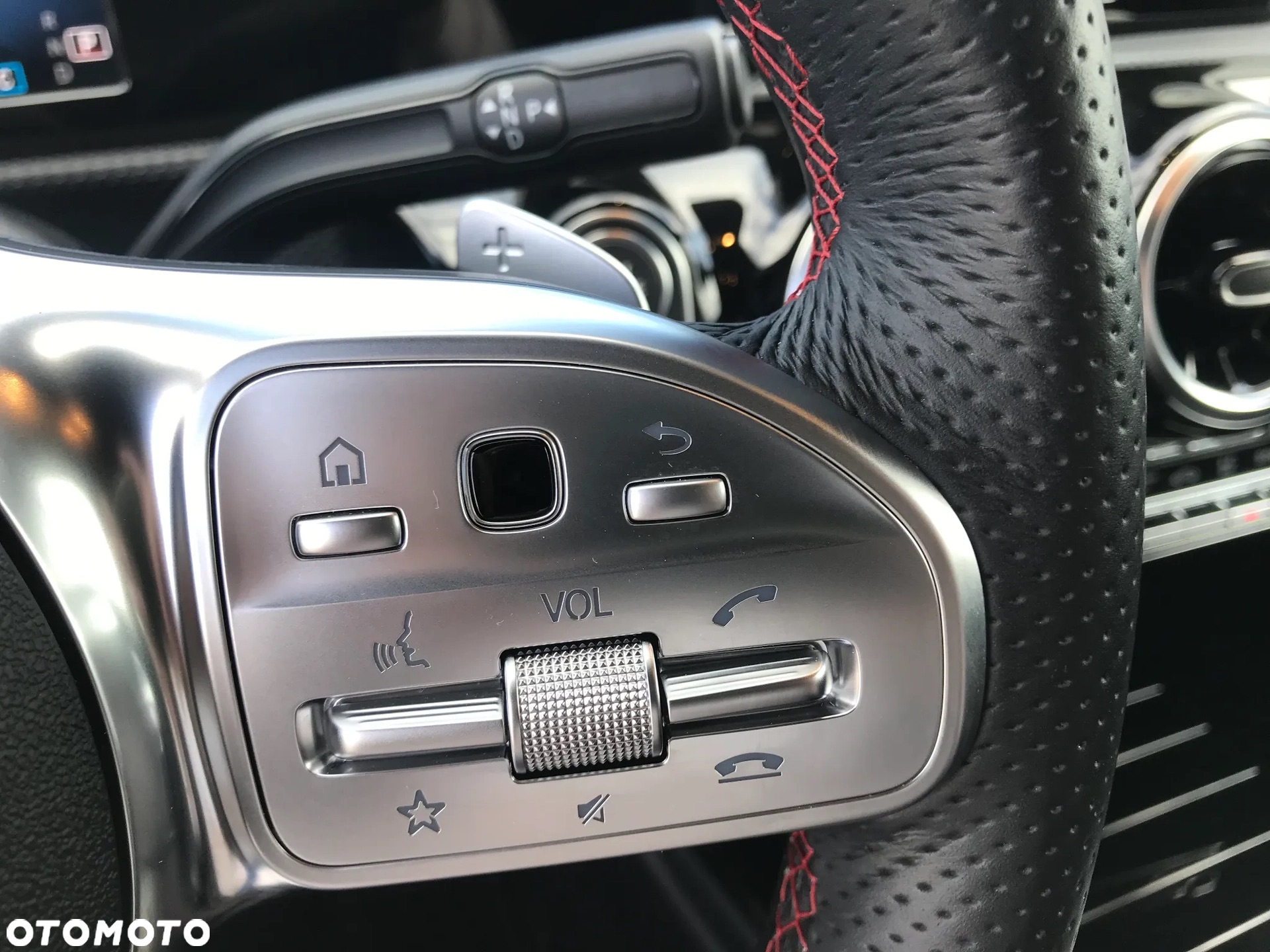 Mercedes-Benz CLA 200 d AMG Line 8G-DCT - 40