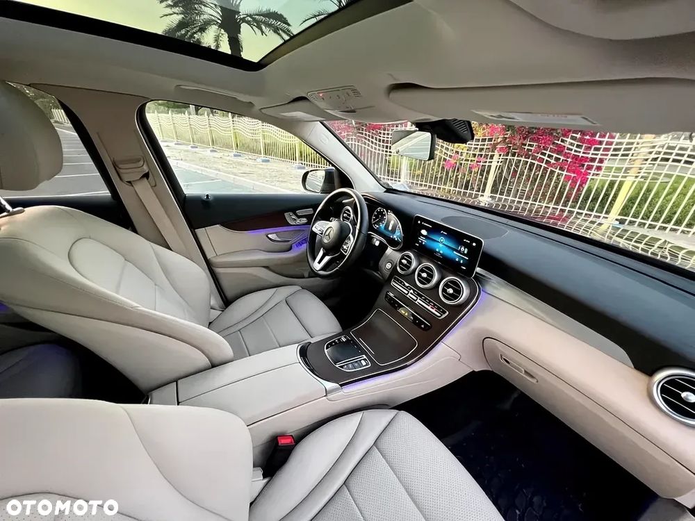 Mercedes-Benz GLC 300 4Matic 9G-TRONIC Exclusive - 4