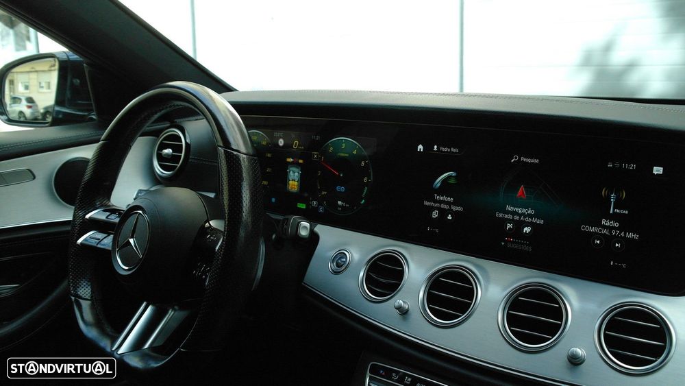 Mercedes-Benz E 300 de AMG Line - 55