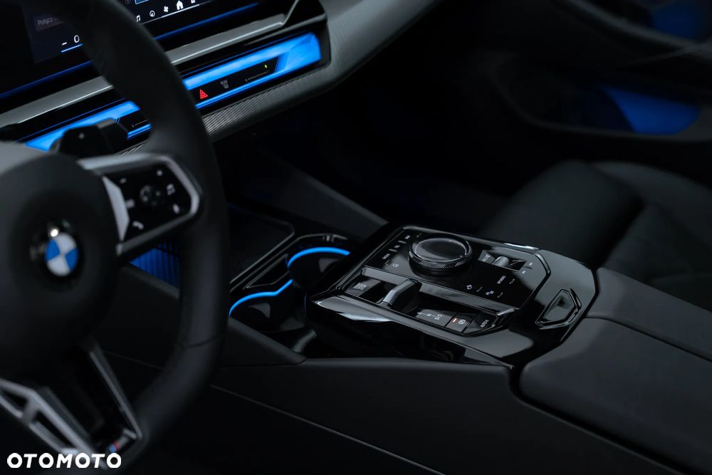 BMW Seria 5 - 24