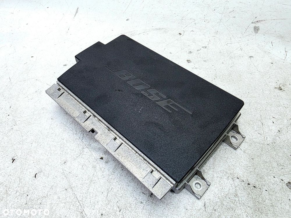 WZMACNIACZ BOSE AUDI Q7 4M 4M0035223B - 3