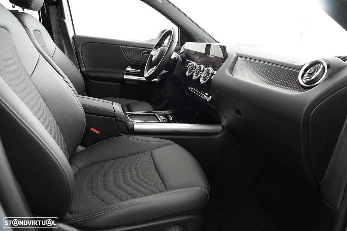 Mercedes-Benz EQA 250+ Edition - 24