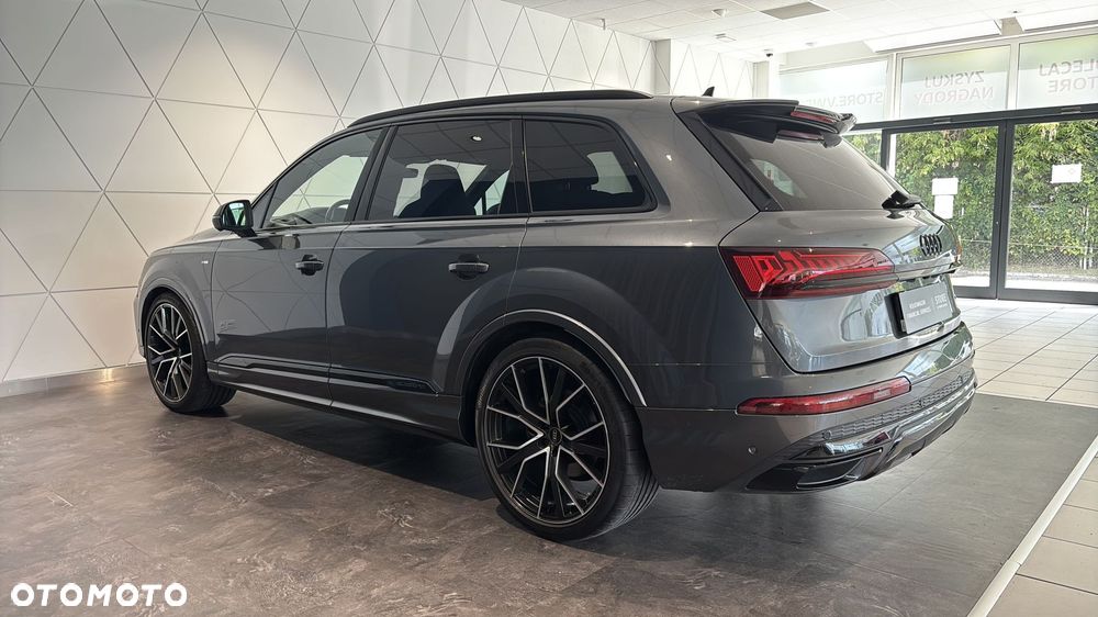 Audi Q7 50 TDI mHEV Quattro S Line Tiptr - 4