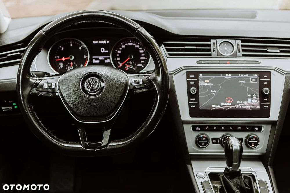 Volkswagen Passat 1.6 TDI (BlueMotion Technology) DSG Comfortline - 17