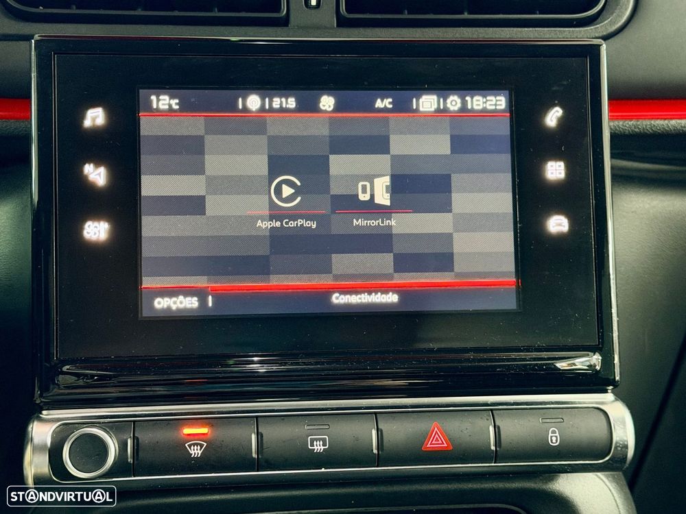 Citroën C3 1.2 PureTech Shine - 17