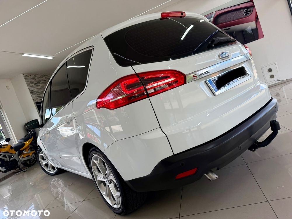 Ford S-Max 2.0 TDCi DPF Titanium X - 23