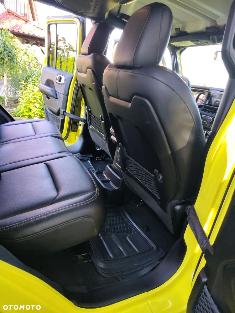 Jeep Wrangler Unlimited GME 2.0 Turbo Sahara - 9