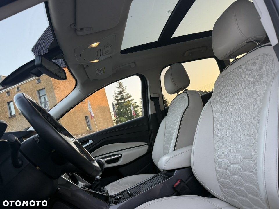 Ford Kuga Vignale 2.0 TDCi AWD - 19