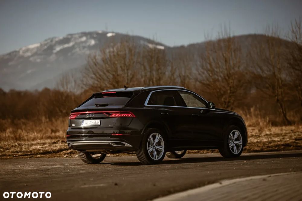 Audi Q8 55 TFSI quattro tiptronic - 7