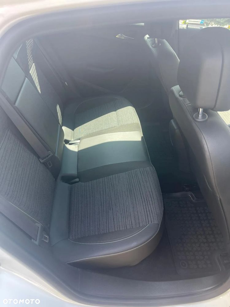 Opel Astra IV 1.4 T Active - 22