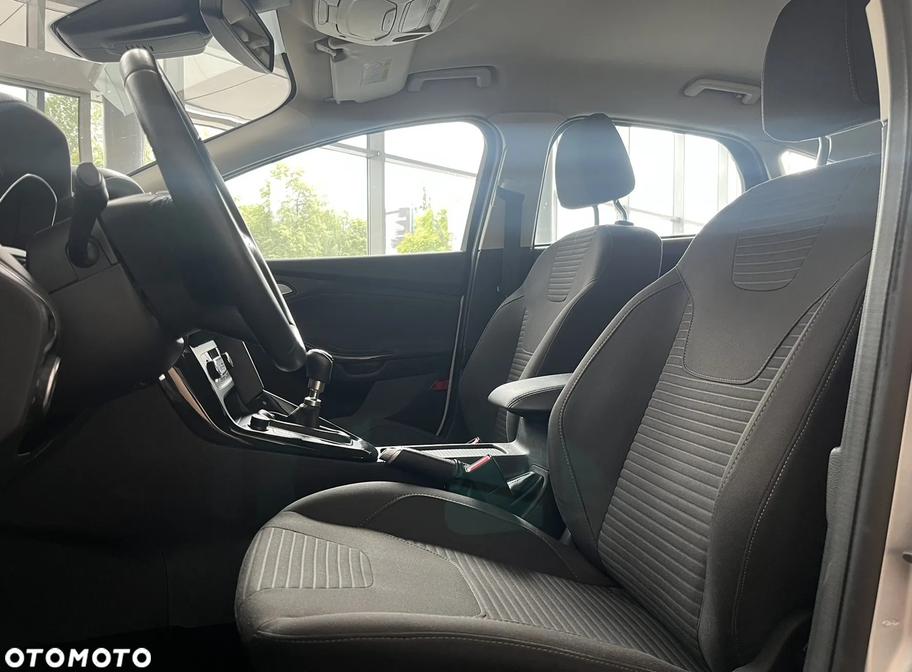 Ford Focus 1.5 EcoBoost Start-Stopp-System TITANIUM - 21