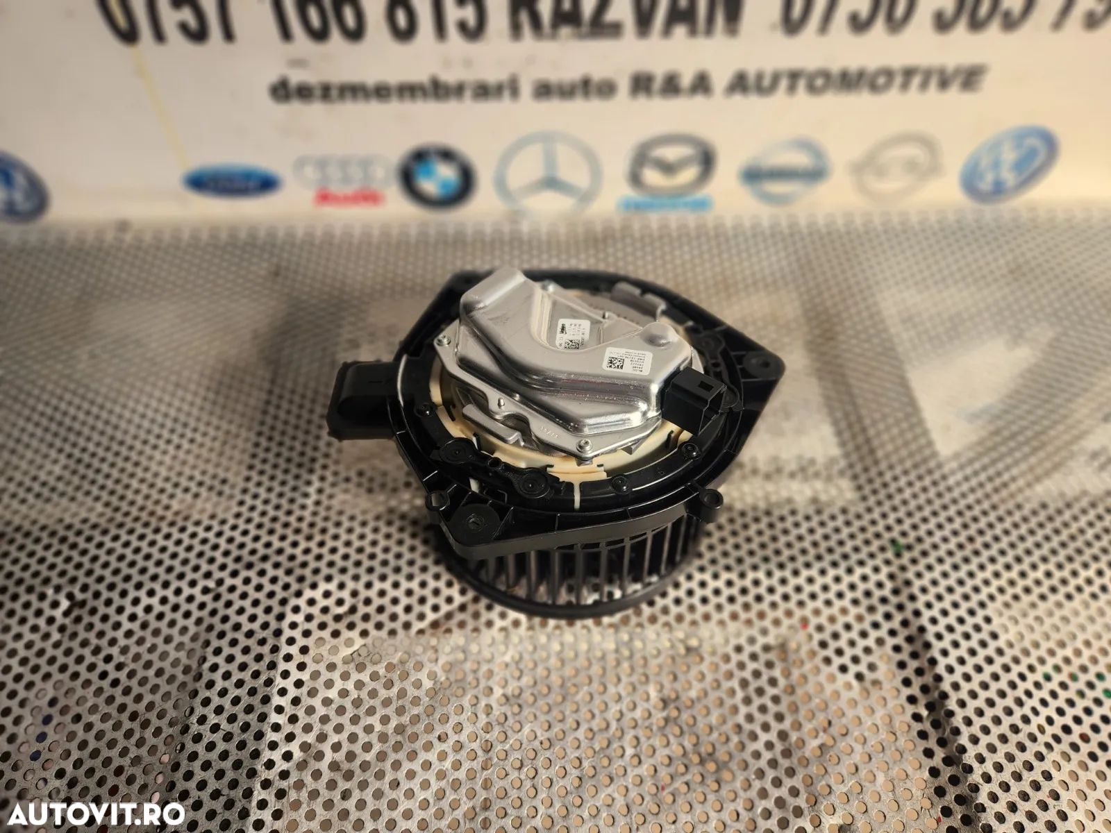 Aeroterma Ventilator Bord Habitaclu Bmw X3 G01 X4 G02 G20 G21 G22 G23 G42 G30 G31 Cod T Volan Stang - 1