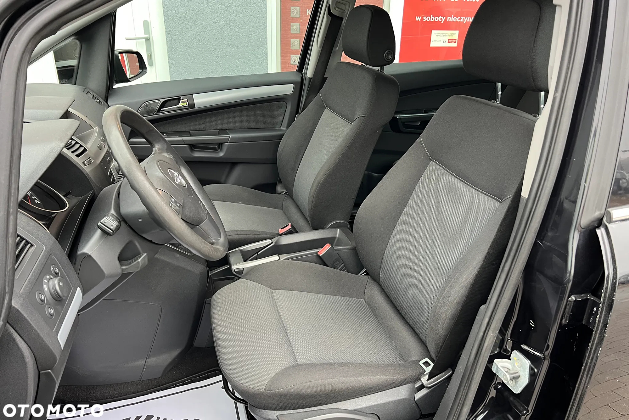 Opel Zafira 1.8 - 19