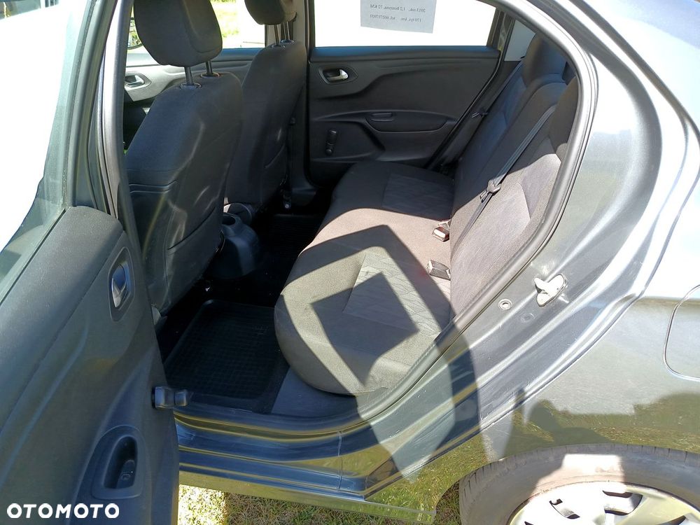 Citroën C-Elysée 1.2 VTi Attraction - 10