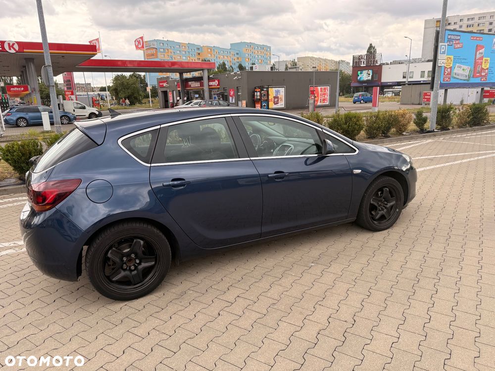 Opel Astra 1.4 T Edition 150 - 3