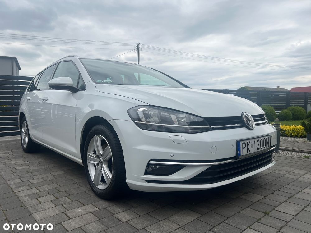Volkswagen Golf - 3