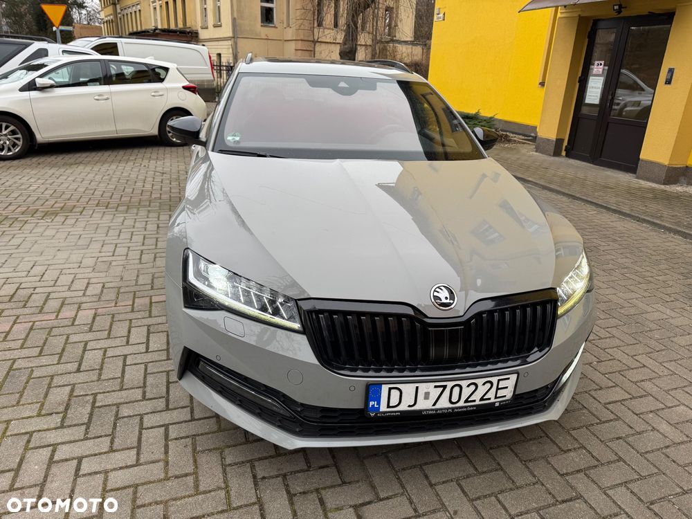 Skoda Superb 2.0 TDI DSG Sportline - 8