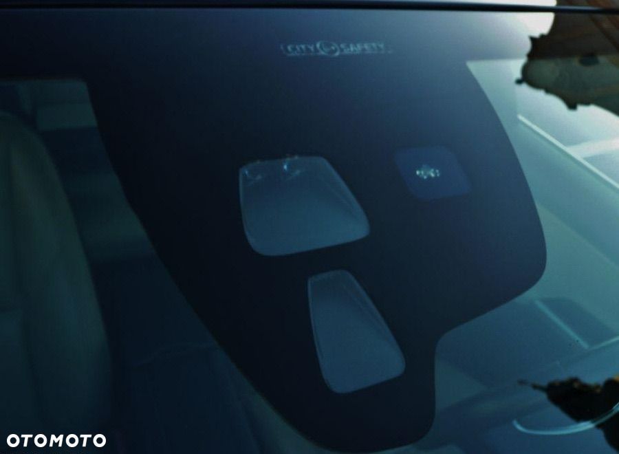Volvo V60 D3 Summum - 33