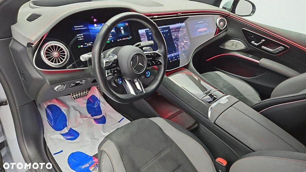 Mercedes-Benz EQS - 9